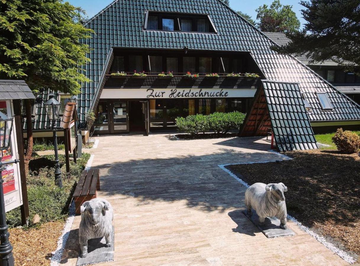 Hotel Zur Heidschnucke - & Nature 4*